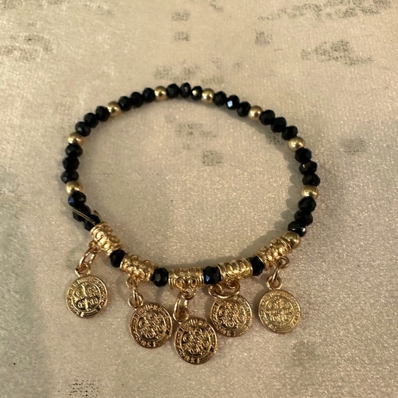 San Benito black and gold bracelet - Picture 1 of 3